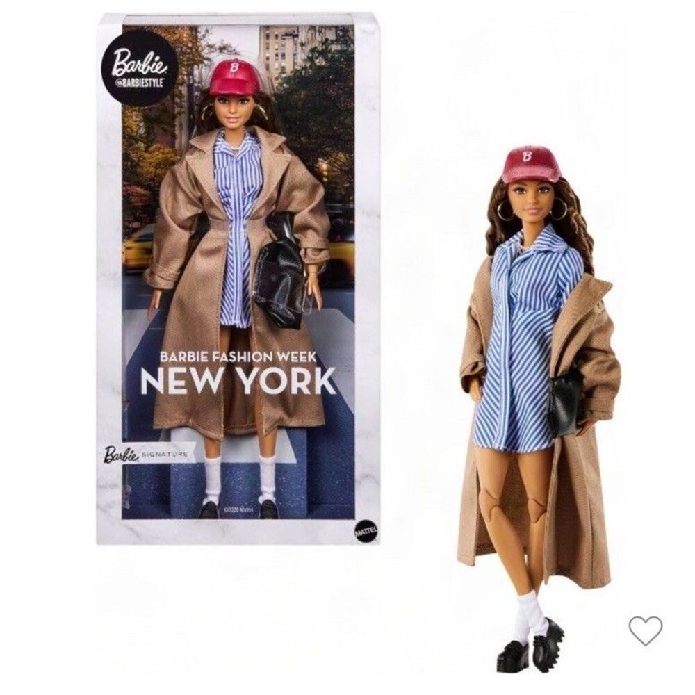 BARBIE FASHION WEEK NEW YORK DOLL NEW